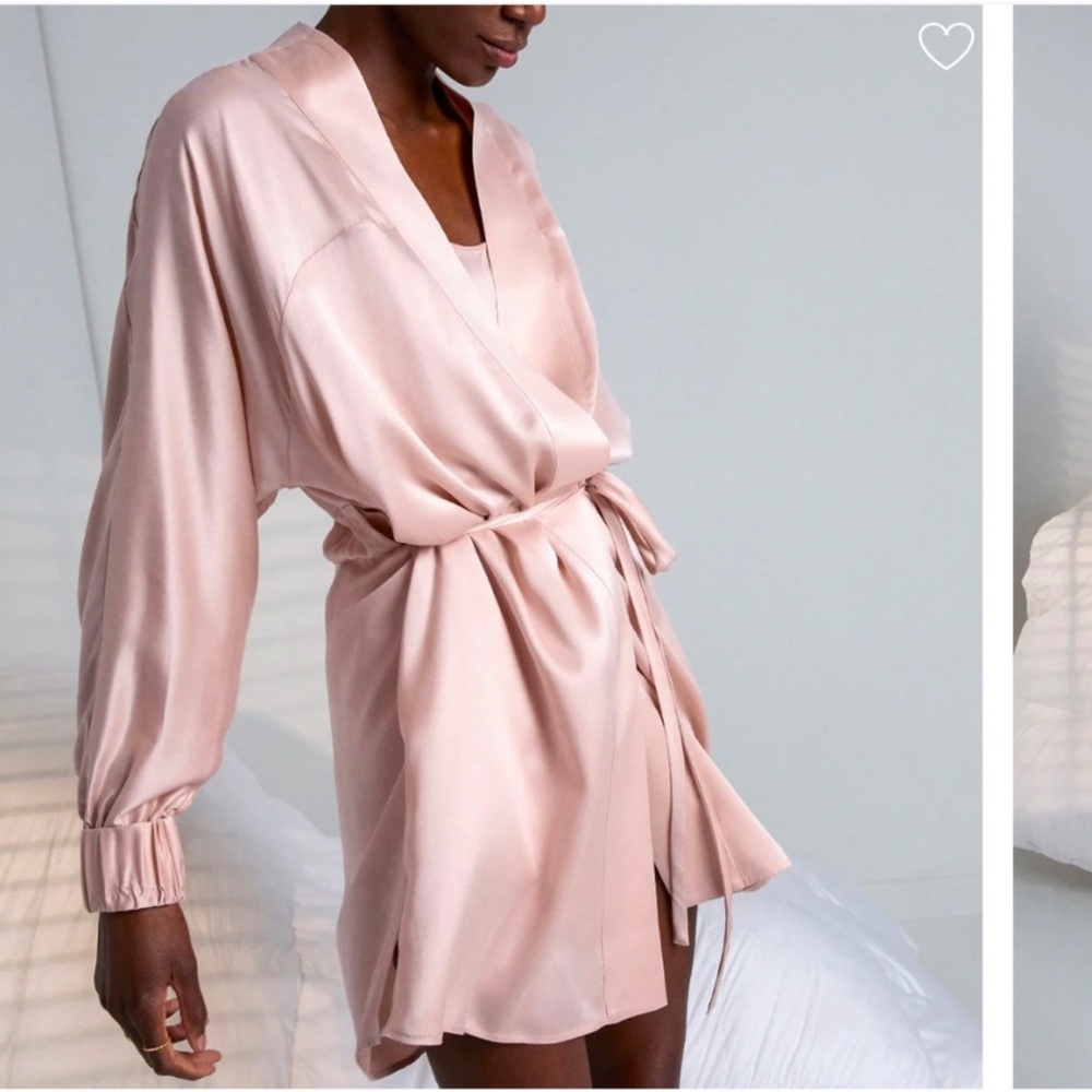 LUNYA Washable Silk Short Robe in Delicate Pink Size L/ XL
